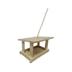 Hrănitoare pentru păsări de exterior